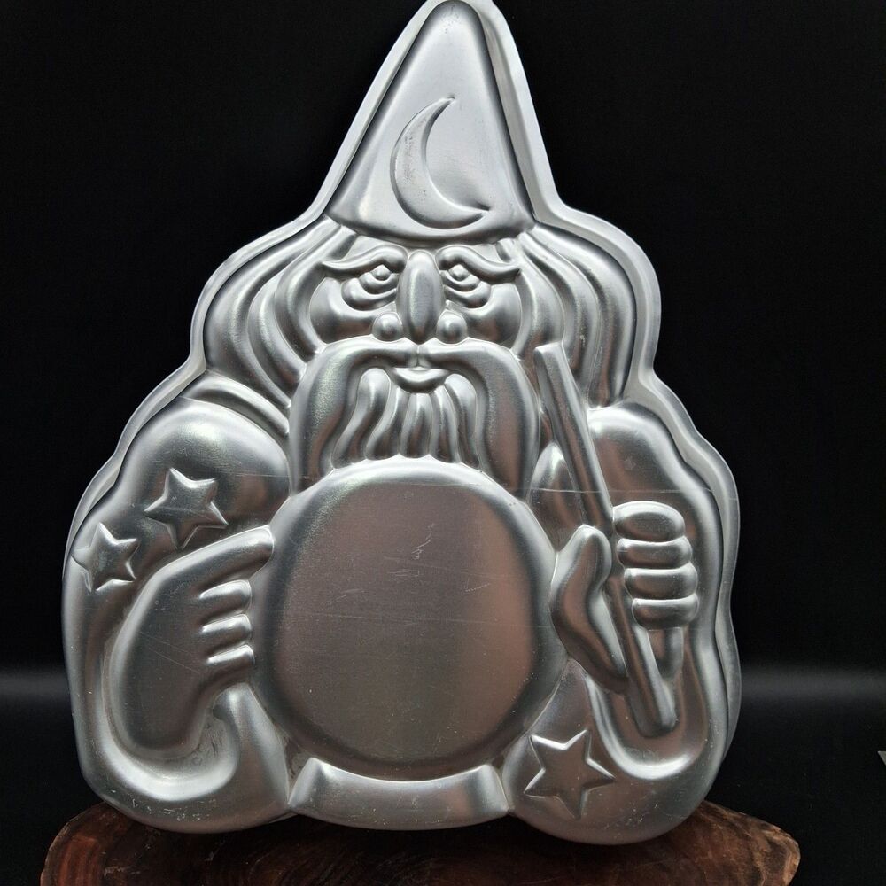 Vintage 1984 Wilton Wizard Cake Pan Mold 502-2235